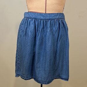 Madewell Waist Pleated Denim Skirt - Size 10